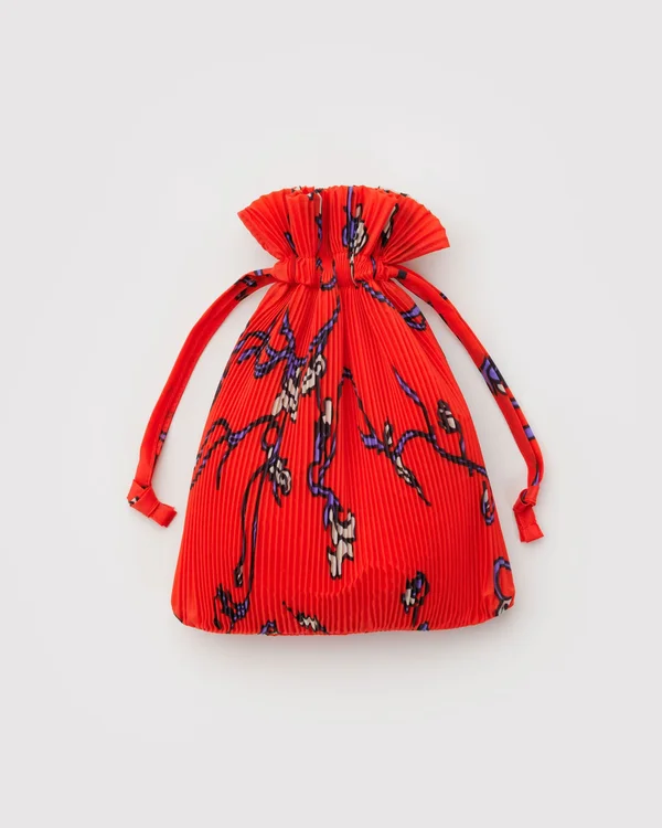 Pleated Baggu - Red Snapdragon - Material: polyester