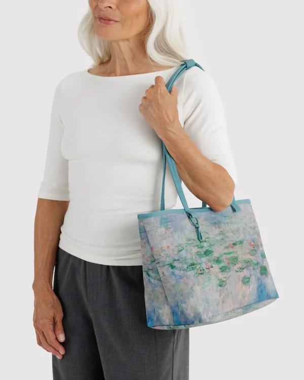 Medium Nylon Reversible Tote - Water Lilies Claude Monet - Size: OS