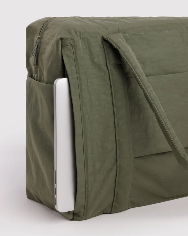 Cloud Carry-On - Caper